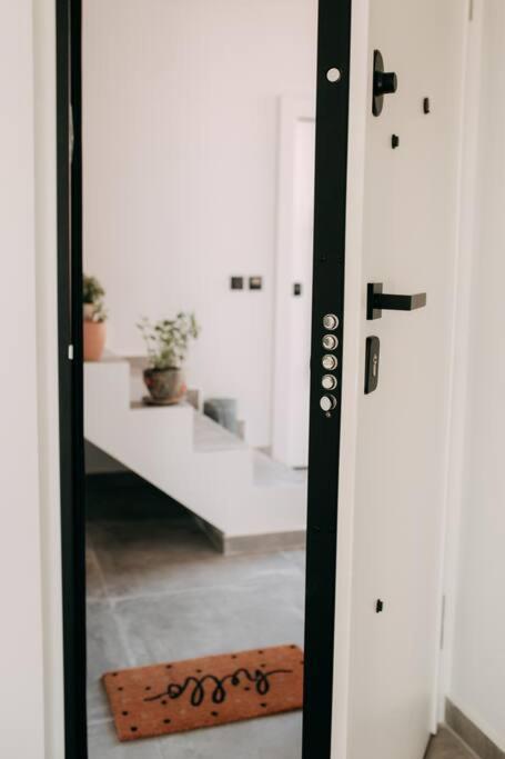 Glamorous Studio Near Center Heraklion  Exterior photo